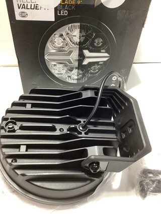 Faro LED Hella Valuefit 9” Blade