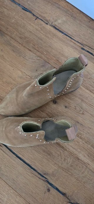 Botines serraje marrón Stradivarius