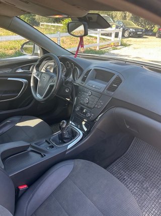 Opel Insignia 2011