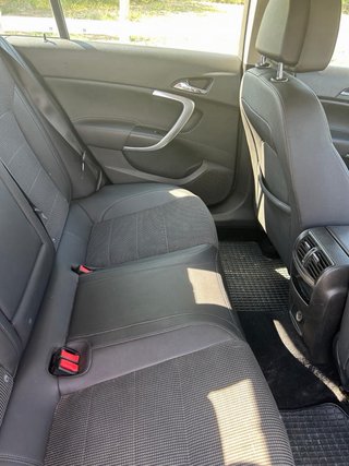 Opel Insignia 2011