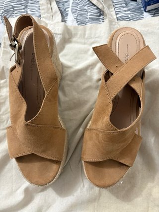 Sandalias esparto cuña marrón talla 39