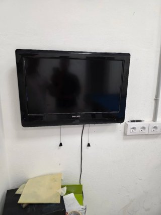 Televisor Philips Negro 2 teles iguales 50e