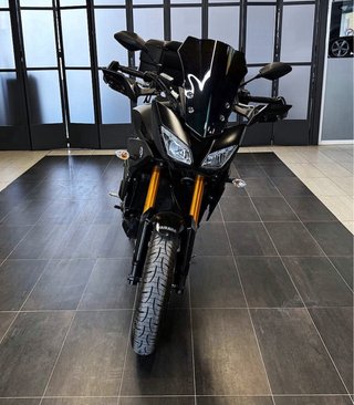 Yamaha MT-09 Tracer Negra