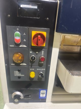 Regrueso SCM S 520
