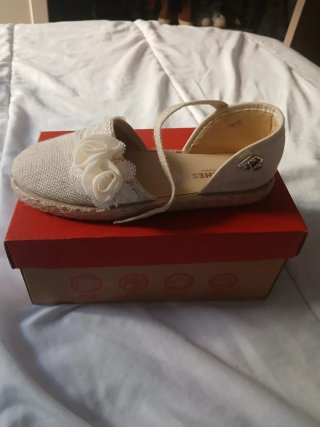 Alpargatas niña talla 30 nuevas