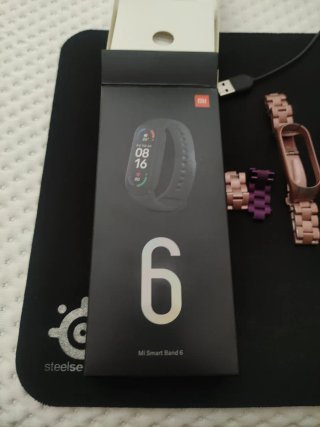 Xiaomi Mi Smart Band 6 Braccialetto Oro Rosa