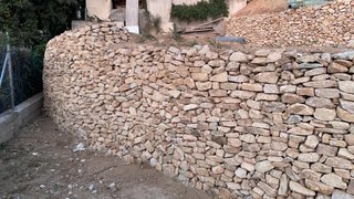 Terreno Lloret de mar con muros y proyecto