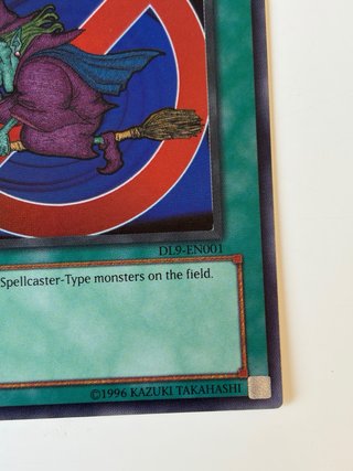 Last Day Of Witch DL9 Super Rare yugioh vintage