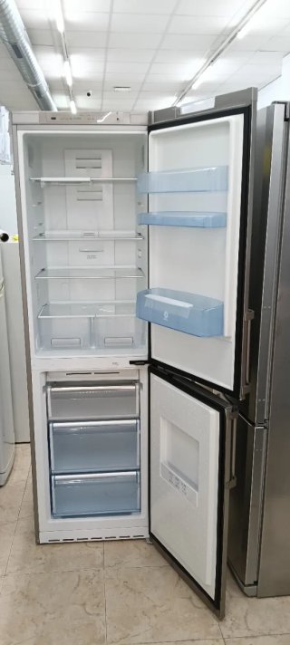 NEVERA COMBI BALAY NO FROST ENERGÍA A+