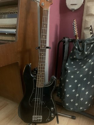 Fender Precision USA 197 Sin el estuche original