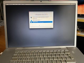 MacBook Pro 17 2.4 GHz Core 2 Duo- 2007 A1229