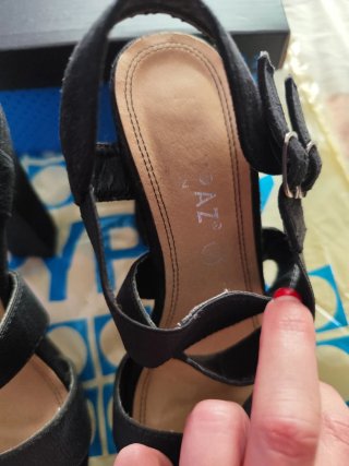 Sandalias/ Zapatos Marypaz Negras Talla 36
