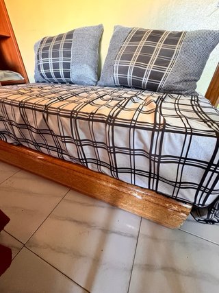 Salón Marroquí Madera, esponja y Tela