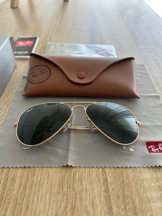 Gafas de Sol Ray-Ban Aviator Clásicas Doradas