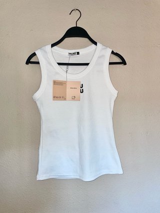 Camiseta tirantes Miu Miu Talla L (talla una M)