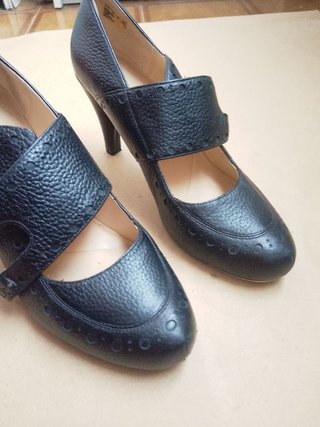 Scarpe donna con tacco Clarks nere pelle 41