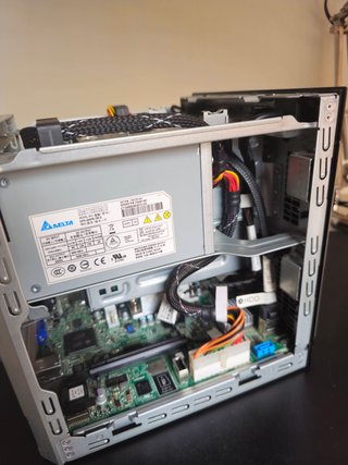 HP Proliant MicroServer Gen8 Servidor NAS