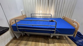 Grua personas + cama articulada + colchón antiesca