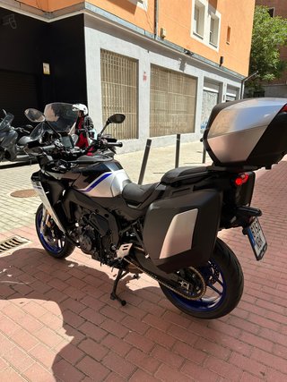 YAMAHA TRACER 9 GT Automática