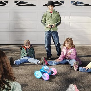Coche teledirigido acrobático luces niños