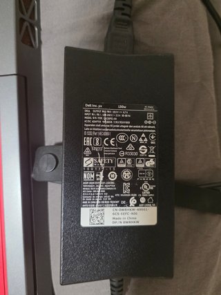 Dell Inspiron 15 Gaming P65F Rojo