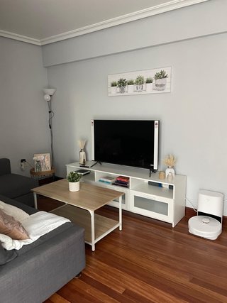 Mesa ratona con estante madera y metal