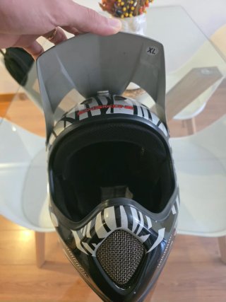 Casco Integral Sixsixone 661