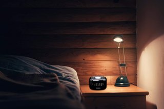 Lenco radio despertador con alarma doble