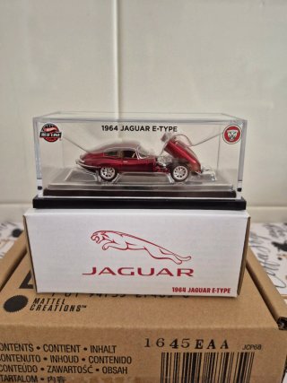 Hotwheels Redline 1964 Jaguar E-Type