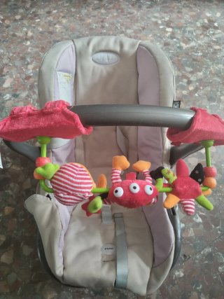 Cuco Inglesina con Juguetes