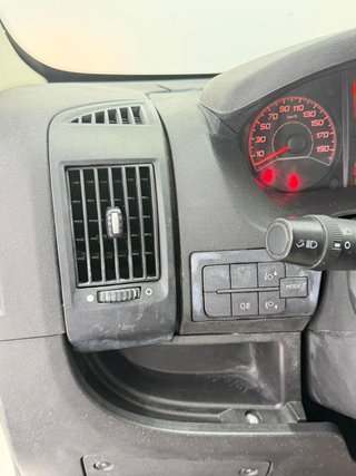 Citroën Jumper BlueHDi 88KW (120CV) Furgón 35L2H2