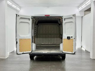 Citroën Jumper BlueHDi 88KW (120CV) Furgón 35L2H2