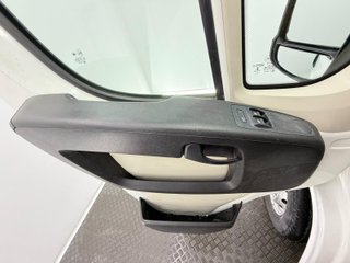 Citroën Jumper BlueHDi 88KW (120CV) Furgón 35L2H2