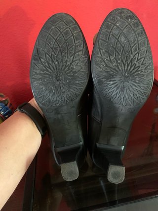 Zapatos Laura Azaña Negros con Flor Plata