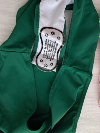 Bragas bikini verde y estampado floral