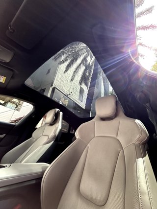 Porsche Taycan 4S