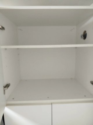 Mueble de almacenaje blanco