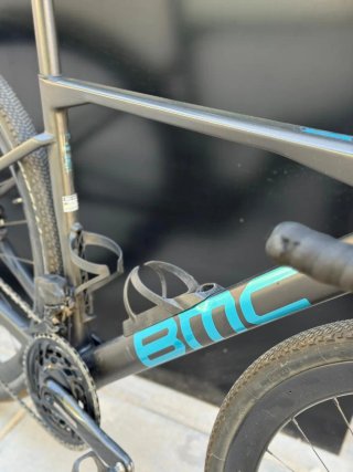 Bicicleta Gravel BMC Kaius 01