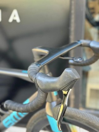 Bicicleta Gravel BMC Kaius 01
