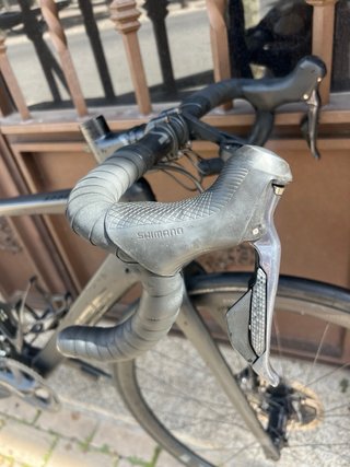 Bicicleta da strada Cube Agree C62