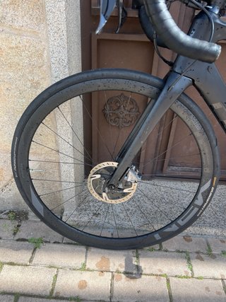 Bicicleta da strada Cube Agree C62