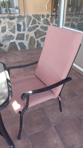 Conjunto de mesa y 4 sillas de jardín