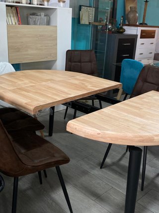 MESA DE MADERA EXTENSIBLE ROBUSTA