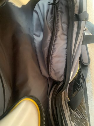 Bolsa de submarinismo gris y amarilla