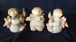 Figuras Belén músicos cerámica de Gloria Botonero