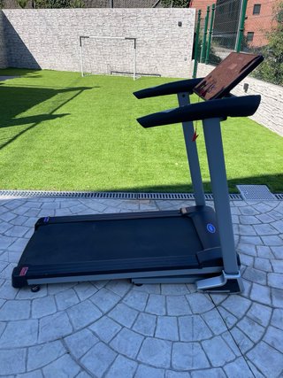 Cinta de correr inteligente Clover Fitness A8