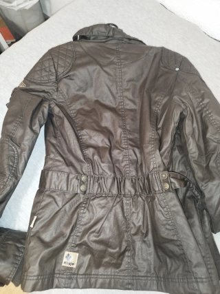 Cazadora Khujo Talla L vintage REBAJADA
