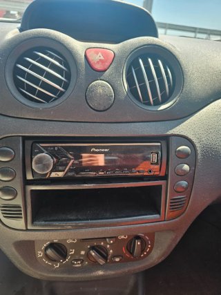 Citroen C2 2004