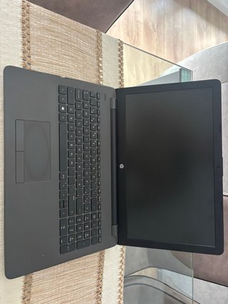 Ordenador portátil HP Negro