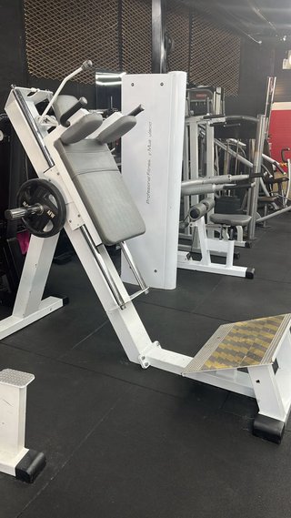 Máquina Hack de gimnasio